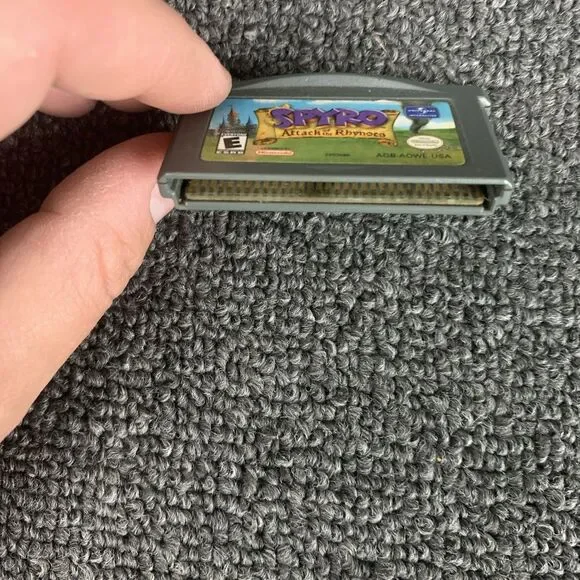 Game Boy Advance Spyro: Attack of the Rhynocs Nintendo GBA Tested Works - Picture 3 of 3